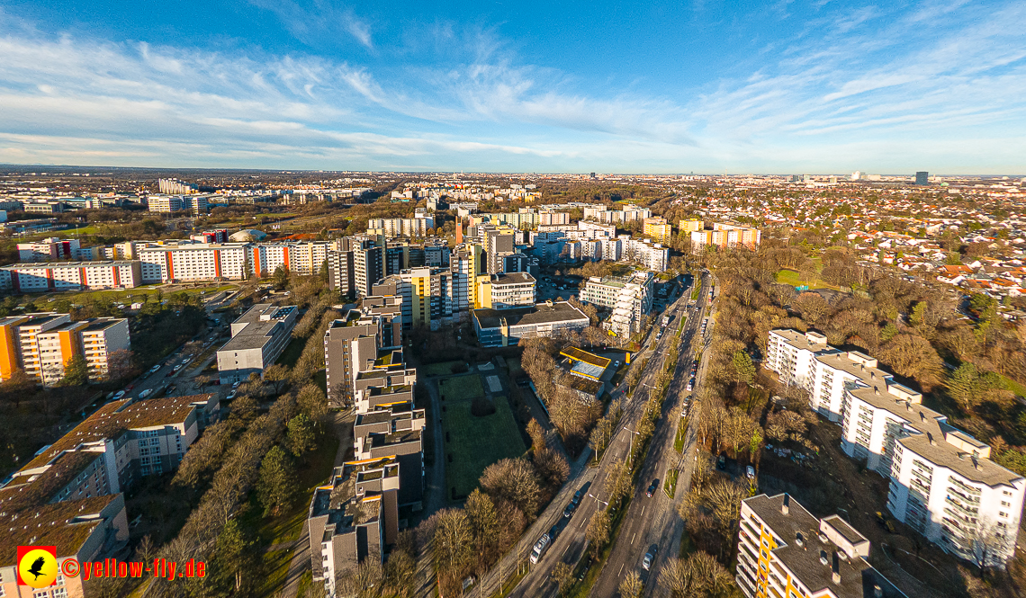 16.01.2023 - Luftbilder vom Marx-Zentrum und Gartenstadt Trudering